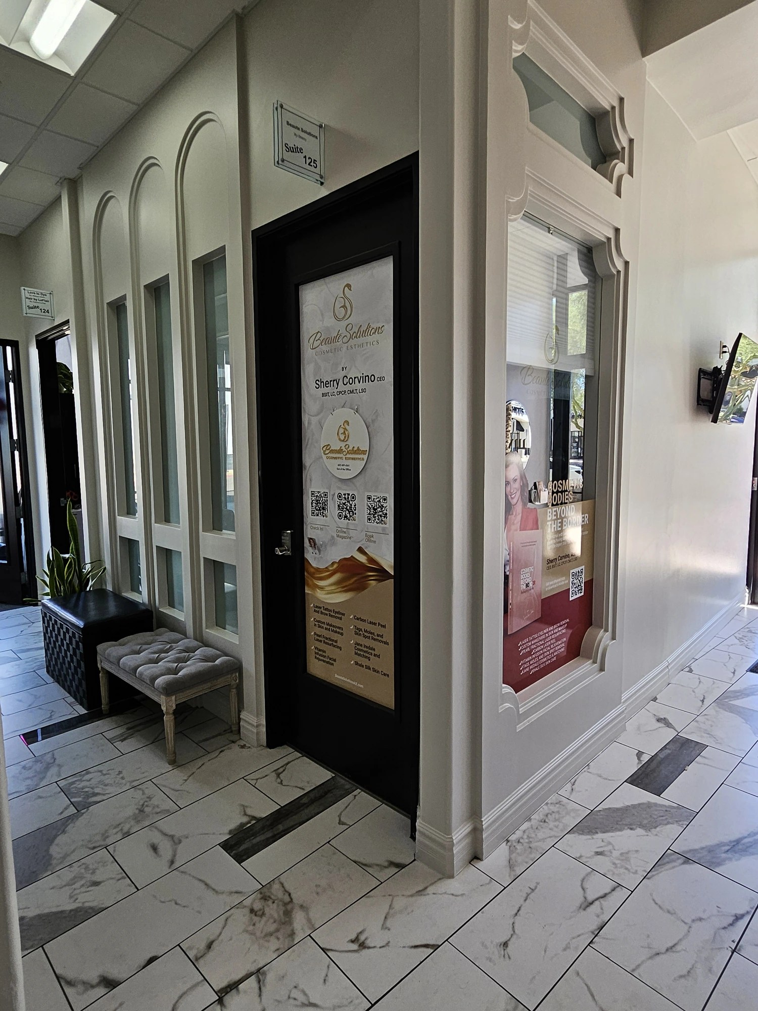 Hallway entrance to Beauté Solutions, Suite 125